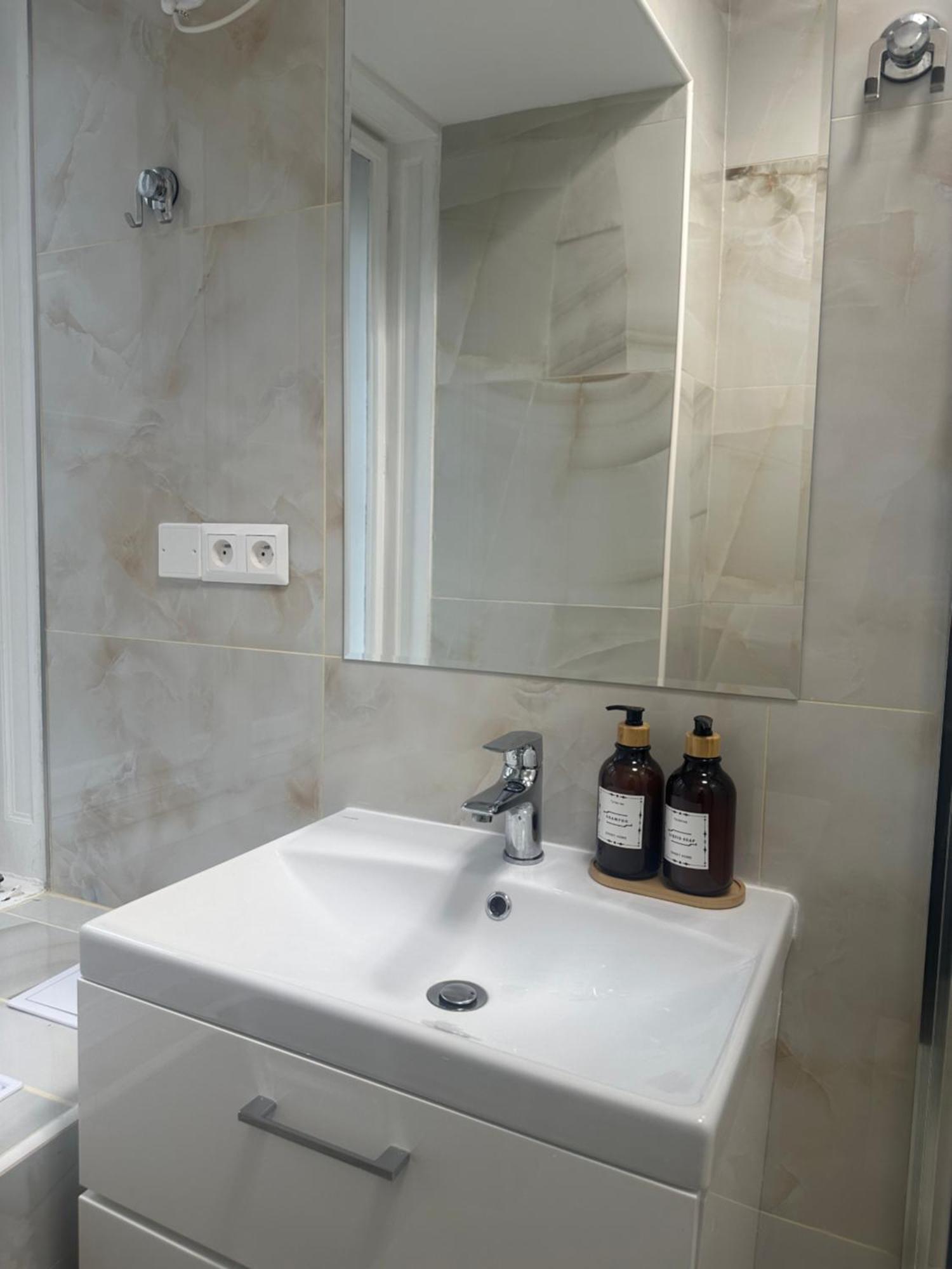 Datri Petite Suite 1 - 3 Vienne Extérieur photo