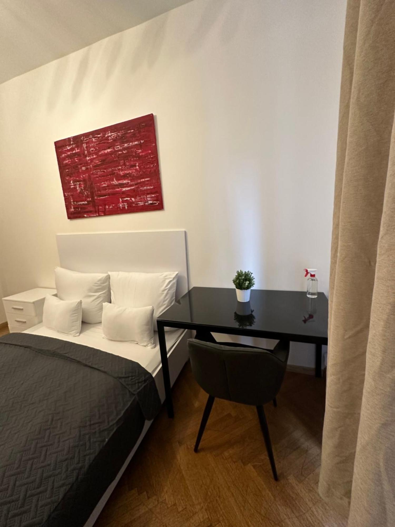 Datri Petite Suite 1 - 3 Vienne Extérieur photo